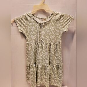 Cute brand new little girls dress size 8